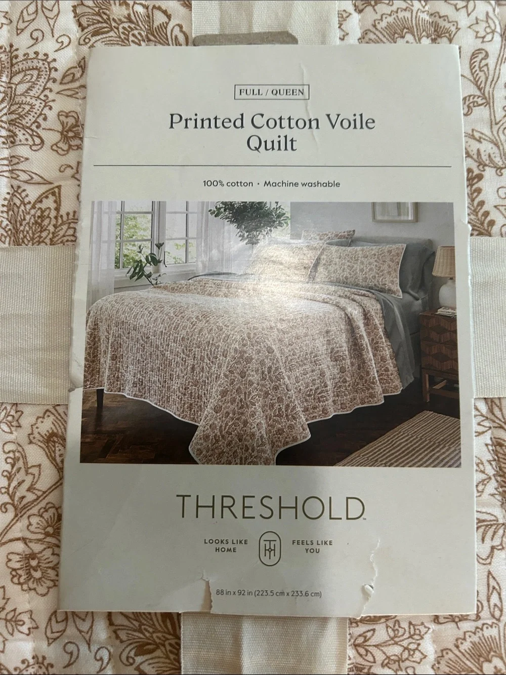 Threshold F/Q Floral Printed Cotton Tonal Floral Voile Quilt in Cream and Tan